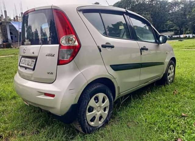 https://images10.gaadi.com/usedcar_image/4612265/original/processed_24e1745b-375f-4562-91c9-191c63b005fc.jpeg?imwidth=6402