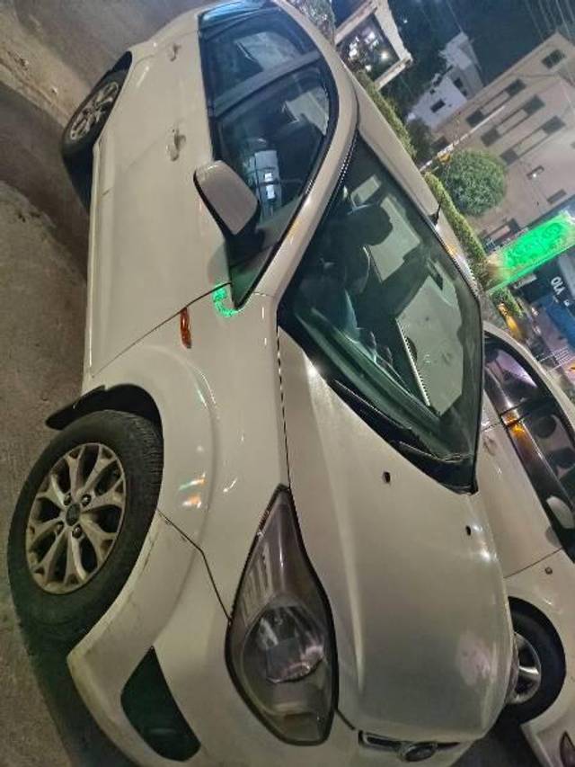 https://images10.gaadi.com/usedcar_image/4612274/original/processed_d949b1df-edae-41c6-bb6a-ed6026cc8336.jpg?imwidth=6402