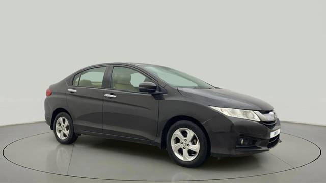 https://images10.gaadi.com/usedcar_image/4612289/original/7e48afdecfcaeda2ea8fe639f6a293f4.jpg?imwidth=6400