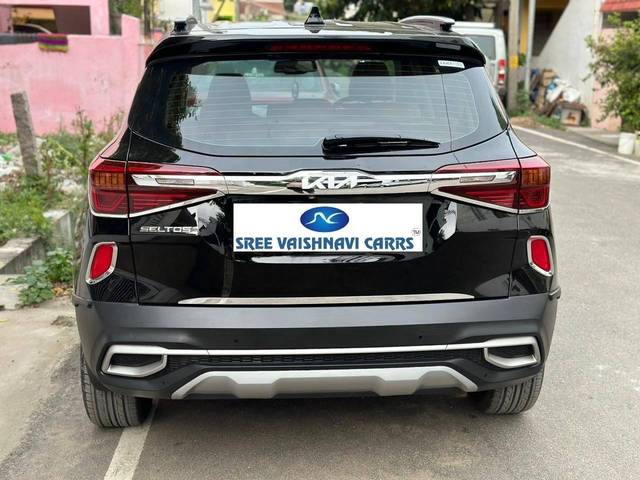 https://images10.gaadi.com/usedcar_image/4612291/original/processed_de4f3a6fa69f8a087f4efc514955eb2a.jpg?imwidth=6402