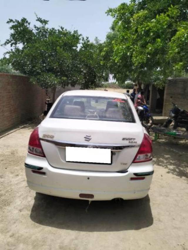 https://images10.gaadi.com/usedcar_image/4612308/original/processed_a5b8f605-8939-4986-8c69-8c052b613c06.jpg?imwidth=6400