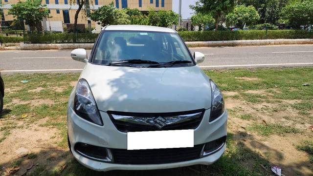 https://images10.gaadi.com/usedcar_image/4612322/original/processed_4492b277-65cb-41e8-b5f6-c4ee7c88ff50.jpg?imwidth=6400