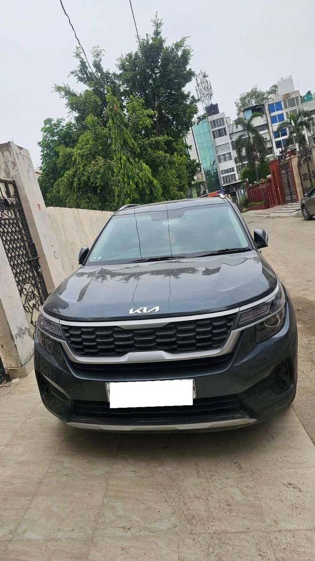 https://images10.gaadi.com/usedcar_image/4612342/original/processed_18cafc74-dc58-489a-bd48-ebe73ad9d37f.jpg?imwidth=6400