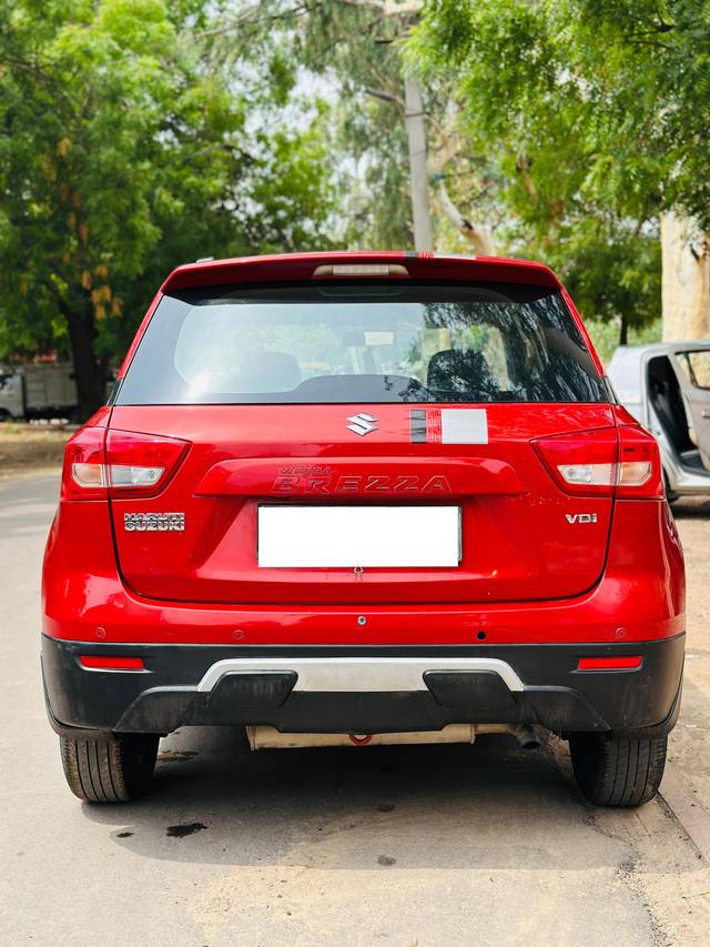 https://images10.gaadi.com/usedcar_image/4612354/original/processed_54ad230e-75fc-43fb-ac8a-5be4b8056c50.jpg?imwidth=6402