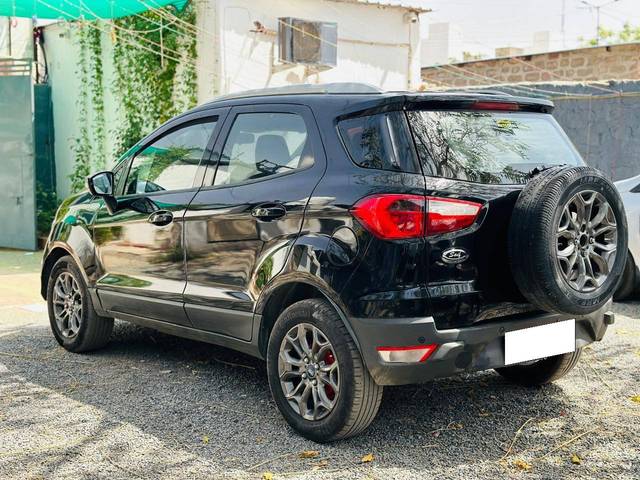 https://images10.gaadi.com/usedcar_image/4612364/original/processed_7531a7db-3c86-4871-a0ee-c5785723943d.jpg?imwidth=6402
