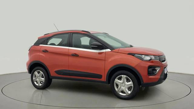 https://images10.gaadi.com/usedcar_image/4612370/original/9fb62583053f21b425c38ab602a9c347.jpg?imwidth=6400