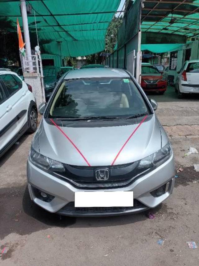 https://images10.gaadi.com/usedcar_image/4612383/original/processed_f8203aa7-5a71-40ed-afe6-481ebaf05bee.jpg?imwidth=6400