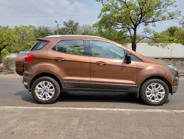 https://images10.gaadi.com/usedcar_image/4612400/original/ff8a1b11a0fa6e80edb904d97767c0e6.jpg?imwidth=6401