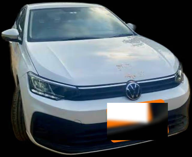 https://images10.gaadi.com/usedcar_image/4612403/original/514d2c8d-aada-47fc-bb99-572022ef37b8.png?imwidth=6400