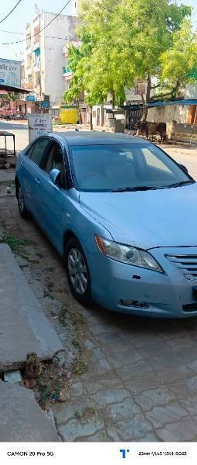 https://images10.gaadi.com/usedcar_image/4612435/original/processed_1b82b7ce-36e5-4d2b-9608-3820678dab7f.jpg?imwidth=6402