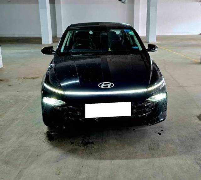 https://images10.gaadi.com/usedcar_image/4612438/original/processed_3b0503f5-fae8-4a31-abd1-9ed9ed65e55f.jpg?imwidth=6400