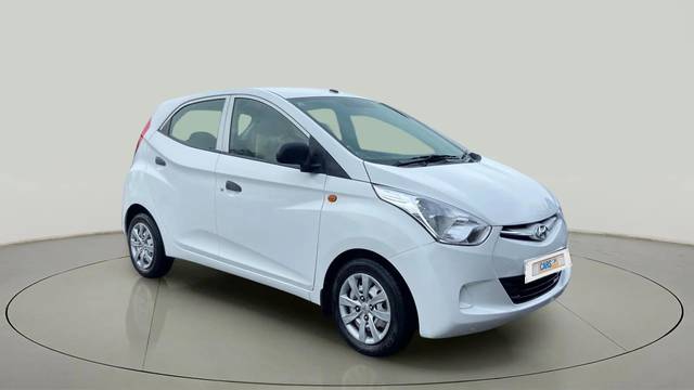 https://images10.gaadi.com/usedcar_image/4612481/original/a4a2c8bbc6802099278a6b4e9e056211.jpg?imwidth=6400