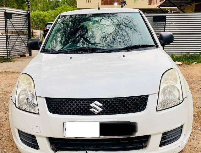https://images10.gaadi.com/usedcar_image/4612490/original/processed_b6b2832d-5291-4655-947f-a026c12f253d.jpeg?imwidth=6400
