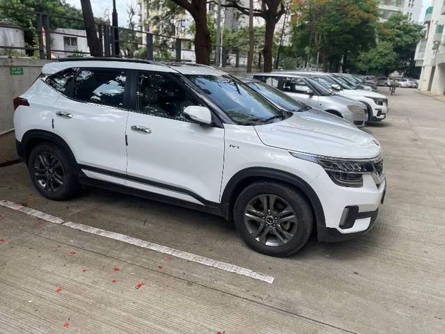 https://images10.gaadi.com/usedcar_image/4612581/original/processed_1e7493e0-23f9-4438-975c-a39e22a4aeea.jpeg?imwidth=6400