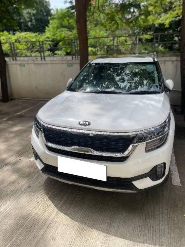 https://images10.gaadi.com/usedcar_image/4612581/original/processed_e5c2379a-3328-4a24-9fcf-353a3992fbf2.jpeg?imwidth=6401