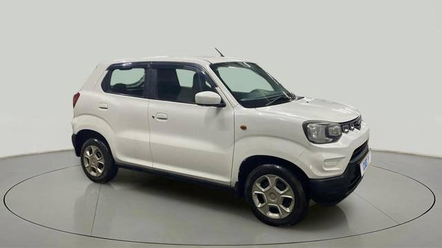 https://images10.gaadi.com/usedcar_image/4612616/original/a6b61698b1f6ec014072f813eadd26f9.jpg?imwidth=6400