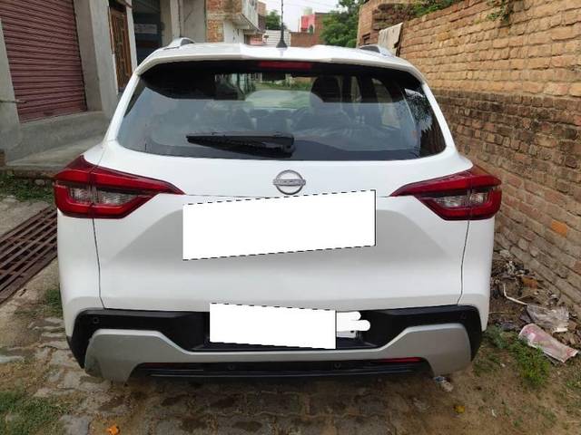 https://images10.gaadi.com/usedcar_image/4612617/original/processed_15accda9-2c31-4919-a30d-c662a1bcbcdc.jpg?imwidth=6402