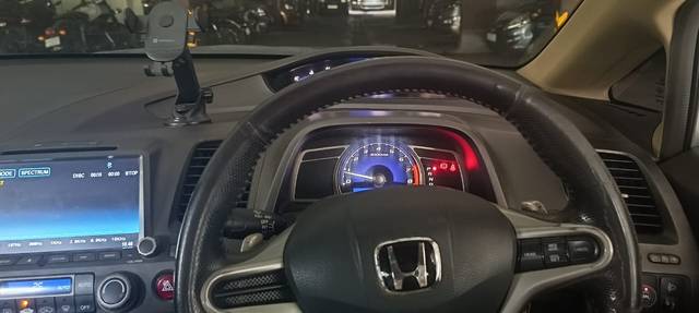 https://images10.gaadi.com/usedcar_image/4612675/original/eef6e95b-2949-4a26-b24d-d79bd471ba39.jpg?imwidth=6401