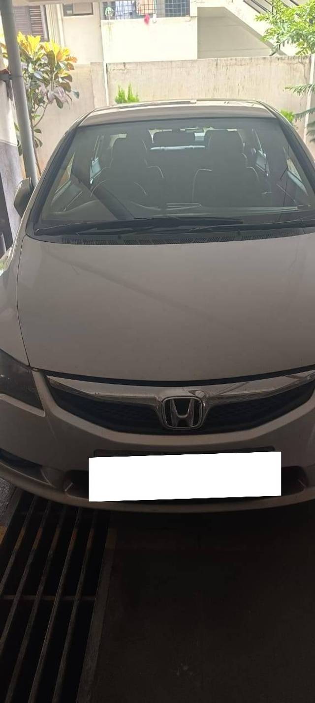 https://images10.gaadi.com/usedcar_image/4612675/original/processed_b0569d59-2f02-4b69-be4d-6d36d2242110.jpg?imwidth=6400