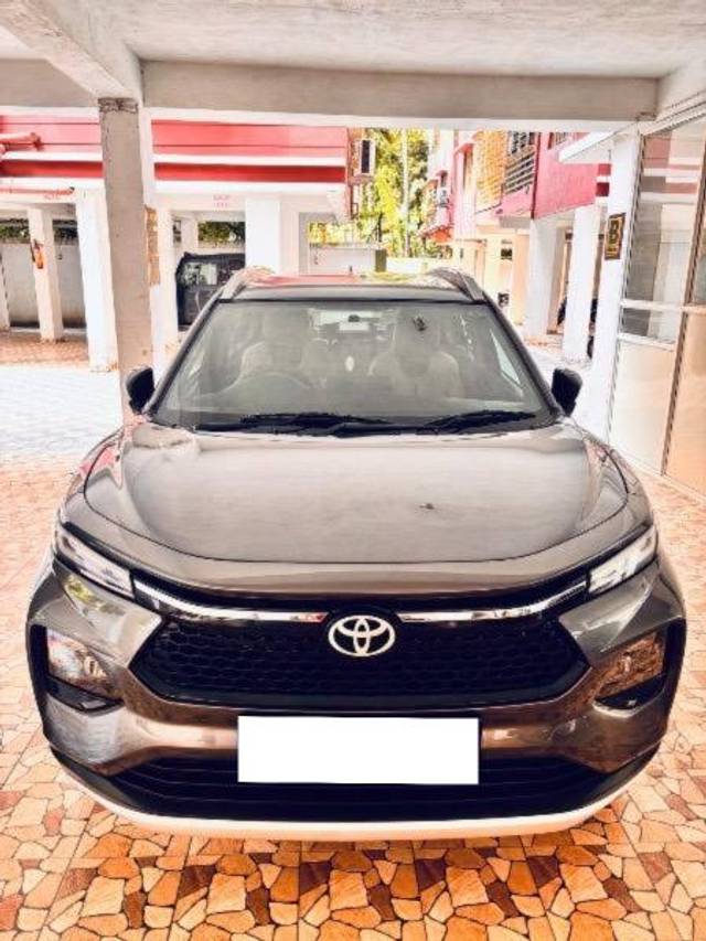 https://images10.gaadi.com/usedcar_image/4612725/original/processed_63bf26c4-9db5-44d7-a3e9-4d53a896deac.jpeg?imwidth=6400