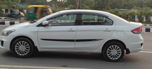 https://images10.gaadi.com/usedcar_image/4612768/original/0a80a9465390f08477366cf2cd6b1d90.jpg?imwidth=6402