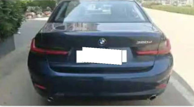 https://images10.gaadi.com/usedcar_image/4612887/original/processed_ed804820-f9ac-46ff-b32d-9a237346e633.png?imwidth=6401