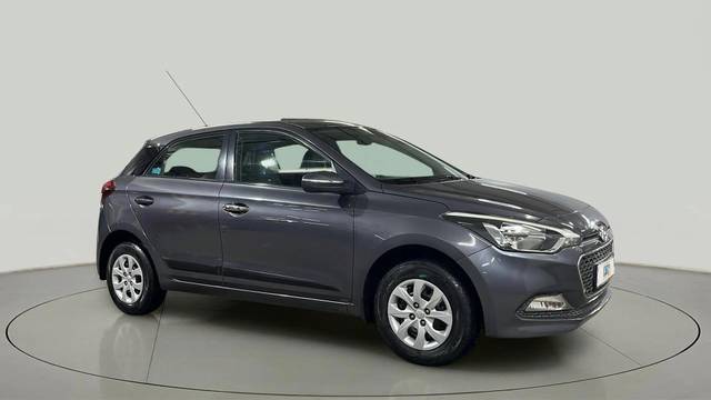 https://images10.gaadi.com/usedcar_image/4612905/original/8aa10a32fde8d7252a0c17e37dc82e46.jpg?imwidth=6400