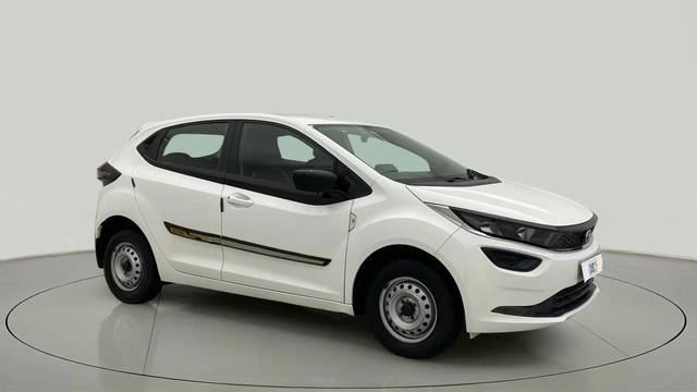https://images10.gaadi.com/usedcar_image/4612913/original/717ee4d05de3a2079cdeb83c757055f9.jpg?imwidth=6400