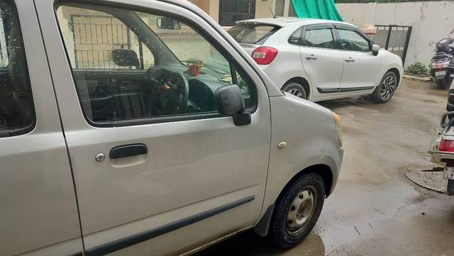 https://images10.gaadi.com/usedcar_image/4613071/original/processed_7eb41aa7-4378-434b-8b52-f2e5a05ac607.jpg?imwidth=6402