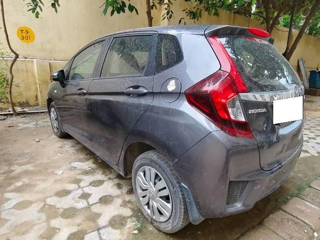 https://images10.gaadi.com/usedcar_image/4613072/original/processed_8902ca3e-4cad-4c9c-84a6-7d3bb509a696.jpg?imwidth=6400