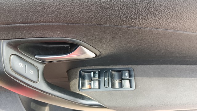 Second-hand 2014 Volkswagen Polo 1.5 TDI Highline for sale in Jaipur-11