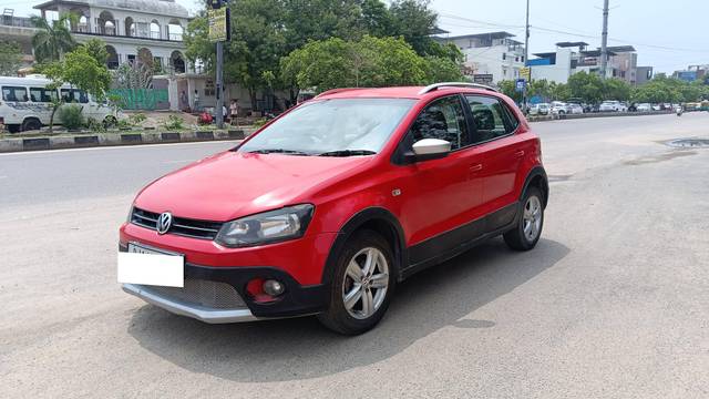 https://images10.gaadi.com/usedcar_image/4613167/original/processed_7d87c85cc9d2f36208d8a00a91a71210.jpg?imwidth=6401