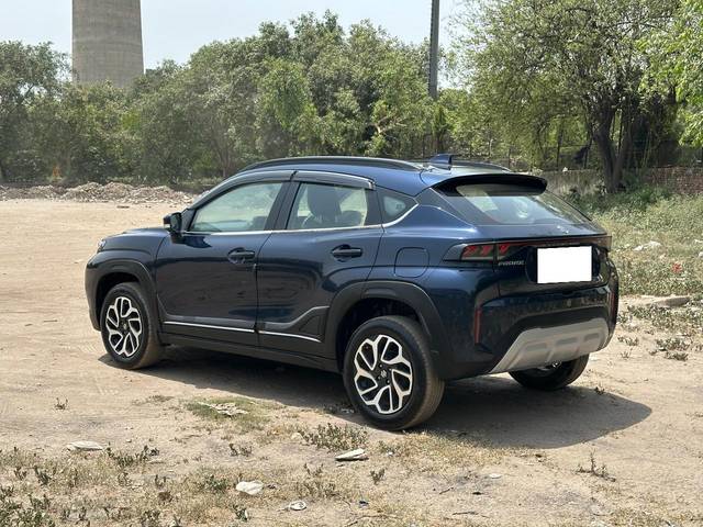 https://images10.gaadi.com/usedcar_image/4613169/original/processed_02936385d77b3ff7be869332b8e3a7d4.jpg?imwidth=6402