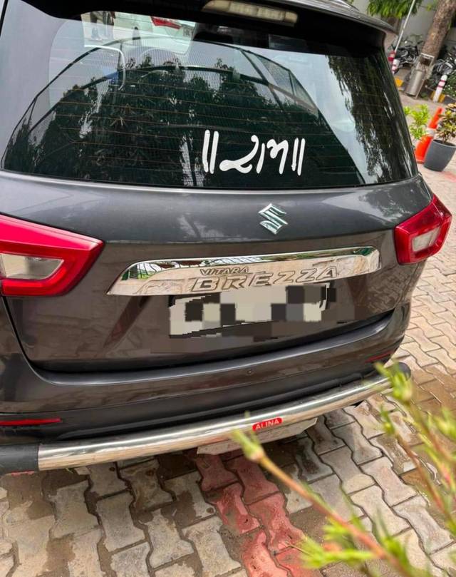 https://images10.gaadi.com/usedcar_image/4613183/original/processed_74961e1eed5182ea11f05743908f2970.jpg?imwidth=6402