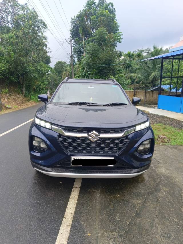 https://images10.gaadi.com/usedcar_image/4613219/original/b872dafa-8531-43da-aaf5-af1581dd590b.jpg?imwidth=6400