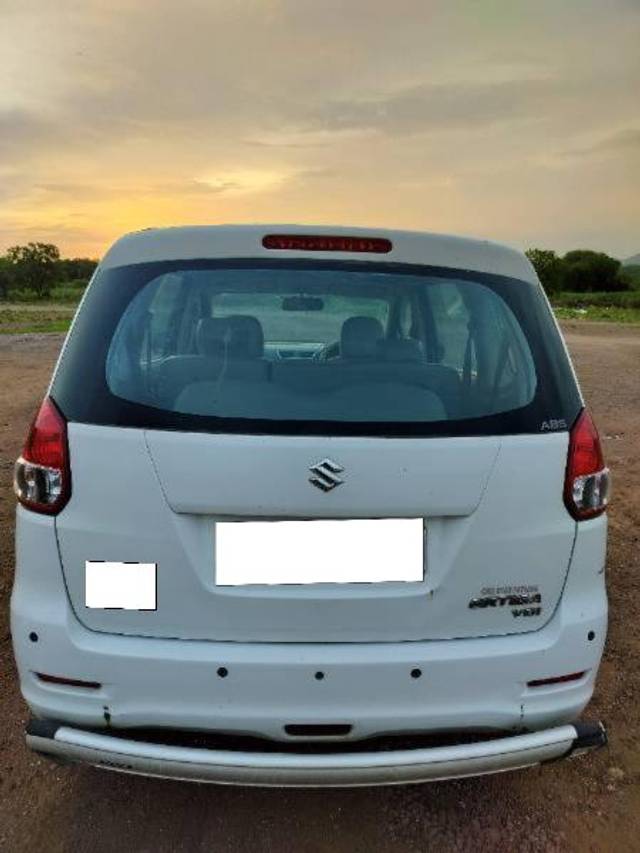 https://images10.gaadi.com/usedcar_image/4613252/original/processed_fdc4659a-327a-419c-b949-08012a2b490c.jpg?imwidth=6402