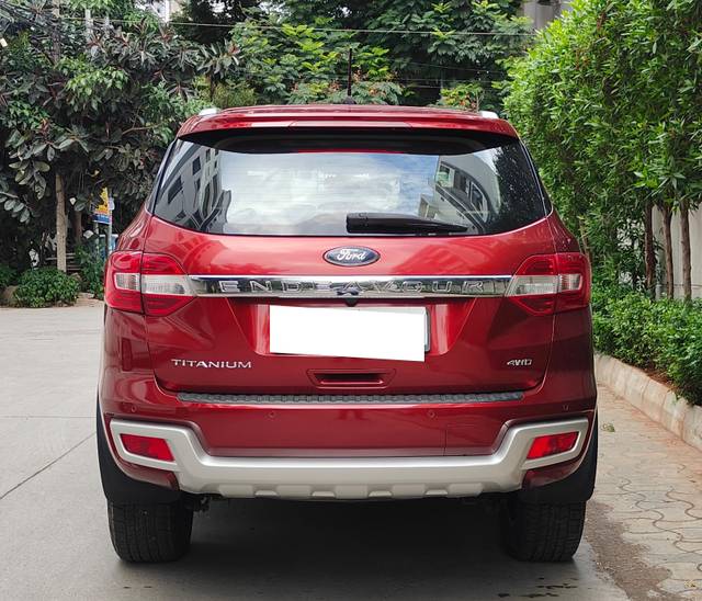 https://images10.gaadi.com/usedcar_image/4613254/original/processed_ab923844ae81d5fc5442aac9c44c1f60.jpg?imwidth=6401