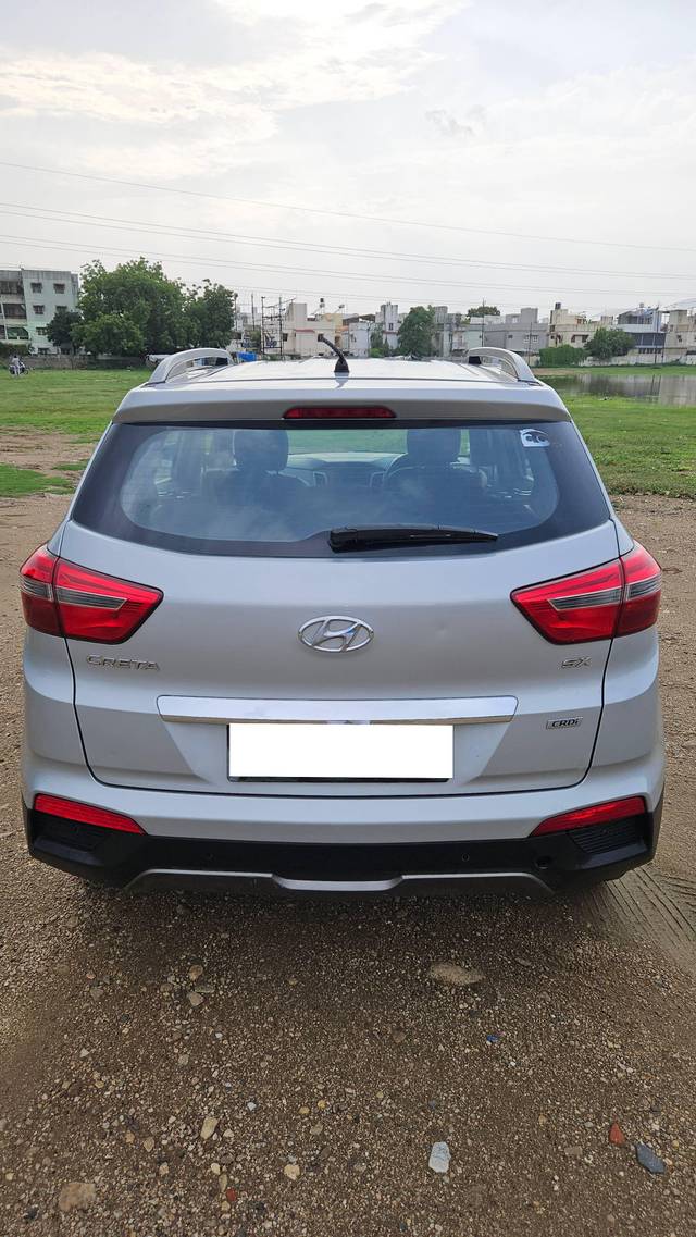 https://images10.gaadi.com/usedcar_image/4613263/original/processed_3e202597-a0b8-4323-80e2-26dd1262c05d.jpg?imwidth=6401