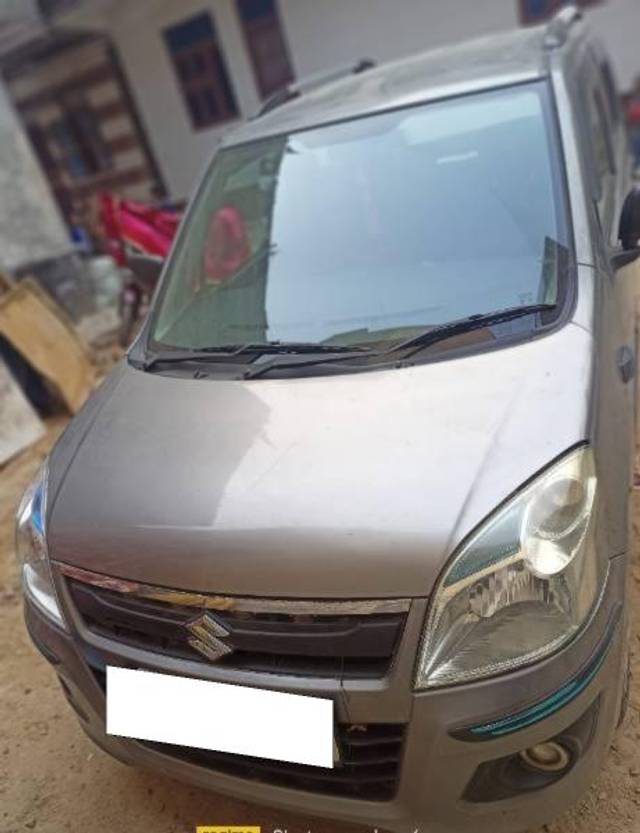 https://images10.gaadi.com/usedcar_image/4613265/original/processed_35c5ffc1-833f-4eaa-adaf-9a9c8a993cf6.jpg?imwidth=6402