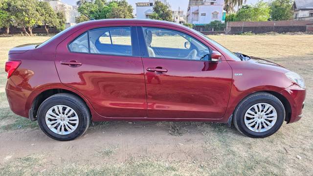 https://images10.gaadi.com/usedcar_image/4613271/original/processed_a3825417-14a0-4f6d-80bc-336a768be111.jpg?imwidth=6401