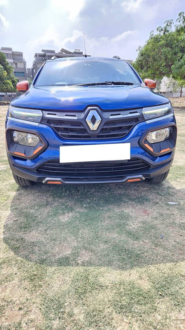 https://images10.gaadi.com/usedcar_image/4613276/original/processed_09928fce-a819-43b1-88b9-fdf1d1e8d828.jpg?imwidth=6400