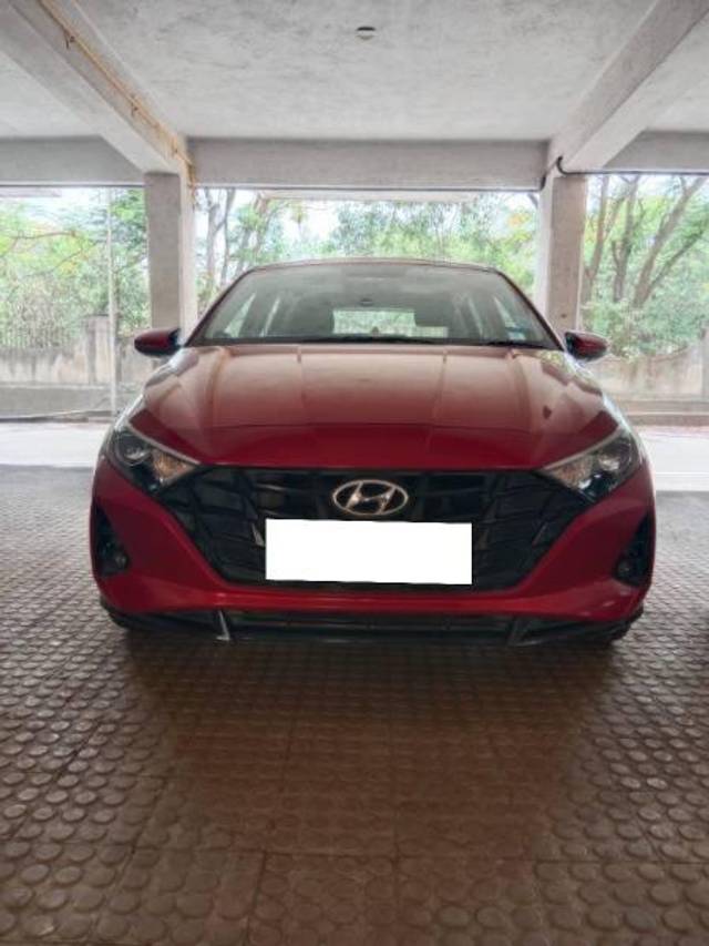 https://images10.gaadi.com/usedcar_image/4613288/original/processed_a304a701-3a63-46b0-b978-ee5823dea1ec.jpeg?imwidth=6402