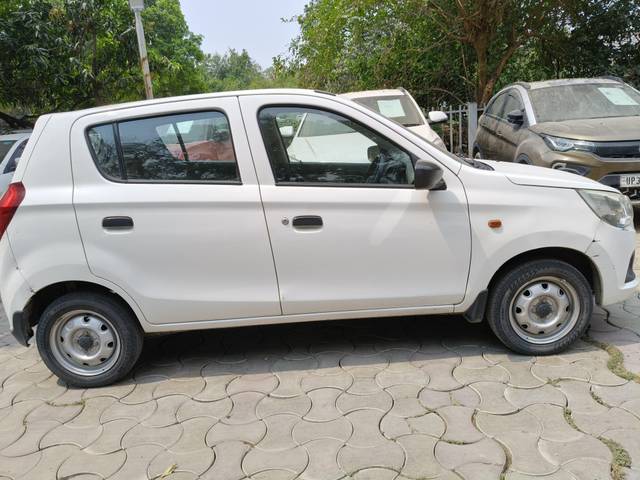 https://images10.gaadi.com/usedcar_image/4613293/original/processed_4c03dc7c4912b47e9b0b2ea7259ad0b3.jpg?imwidth=6401