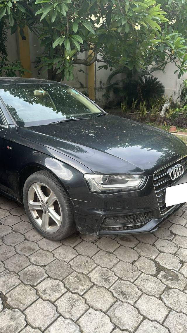 https://images10.gaadi.com/usedcar_image/4613335/original/processed_bb3df255-9ea2-4d87-84ca-3792d5779e14.jpg?imwidth=6400