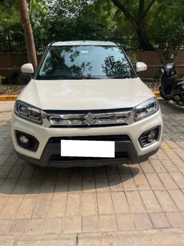 https://images10.gaadi.com/usedcar_image/4613373/original/processed_69adc09f-cc4e-4c2d-a21a-b7de0a8aa5b6.jpeg?imwidth=6400