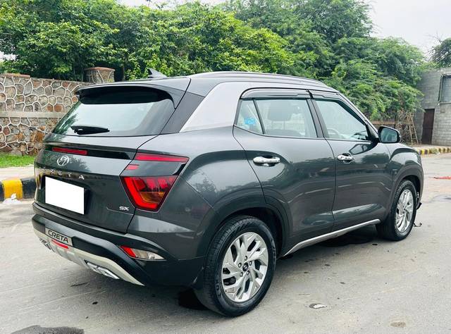 https://images10.gaadi.com/usedcar_image/4613378/original/processed_22bfc229465b27e1591c0f89633369a4.jpg?imwidth=6402