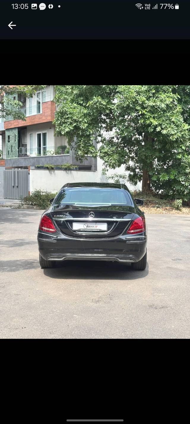 https://images10.gaadi.com/usedcar_image/4613384/original/processed_7cbd374cca26673faa0edee4bc787818.jpg?imwidth=6402