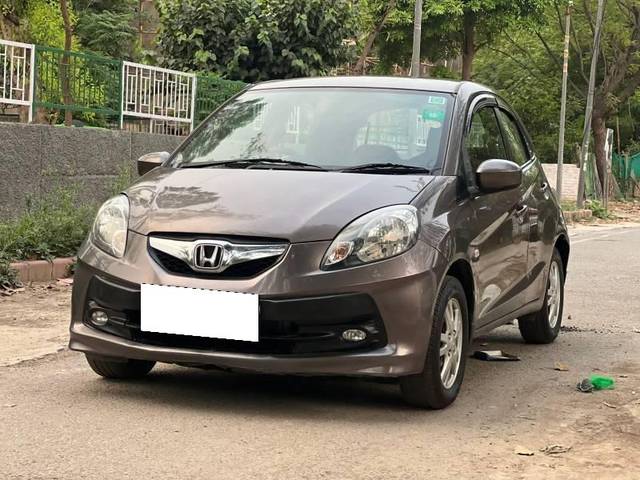 https://images10.gaadi.com/usedcar_image/4613401/original/processed_336cd9c5-82e8-4040-a55a-ddd4dba97679.jpg?imwidth=6400