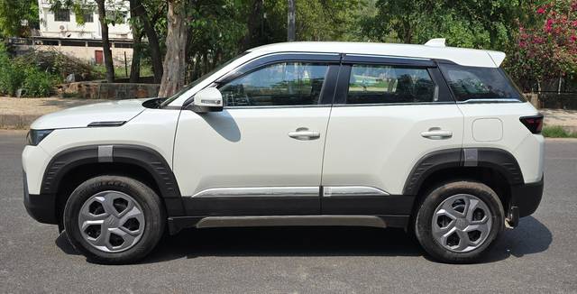 https://images10.gaadi.com/usedcar_image/4613429/original/processed_a1e9105b22b8cd469b01e7db389794db.jpg?imwidth=6402