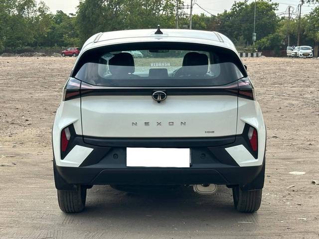 https://images10.gaadi.com/usedcar_image/4613430/original/processed_82bcf867c6094bc6e3769818ce63f283.jpg?imwidth=6401